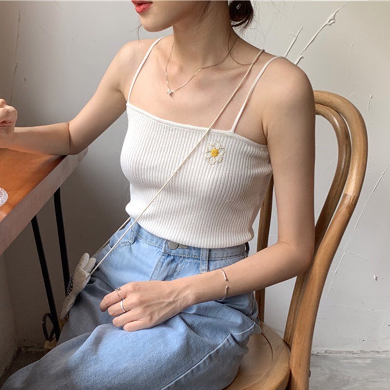 [SẴN] ÁO CROPTOP LEN GÂN HAI DÂY DỆT KIM THÊU HOA CÚC /CHZZ