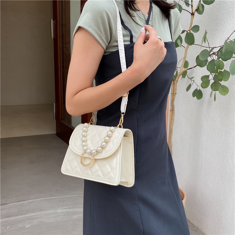 Túi xách nữ đeo chéo phối ngọc sang chảnh đi chơi trần trám cao cấp HH 388