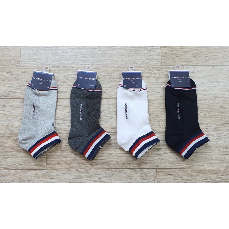4 đôi Tất Tommy xuất dư