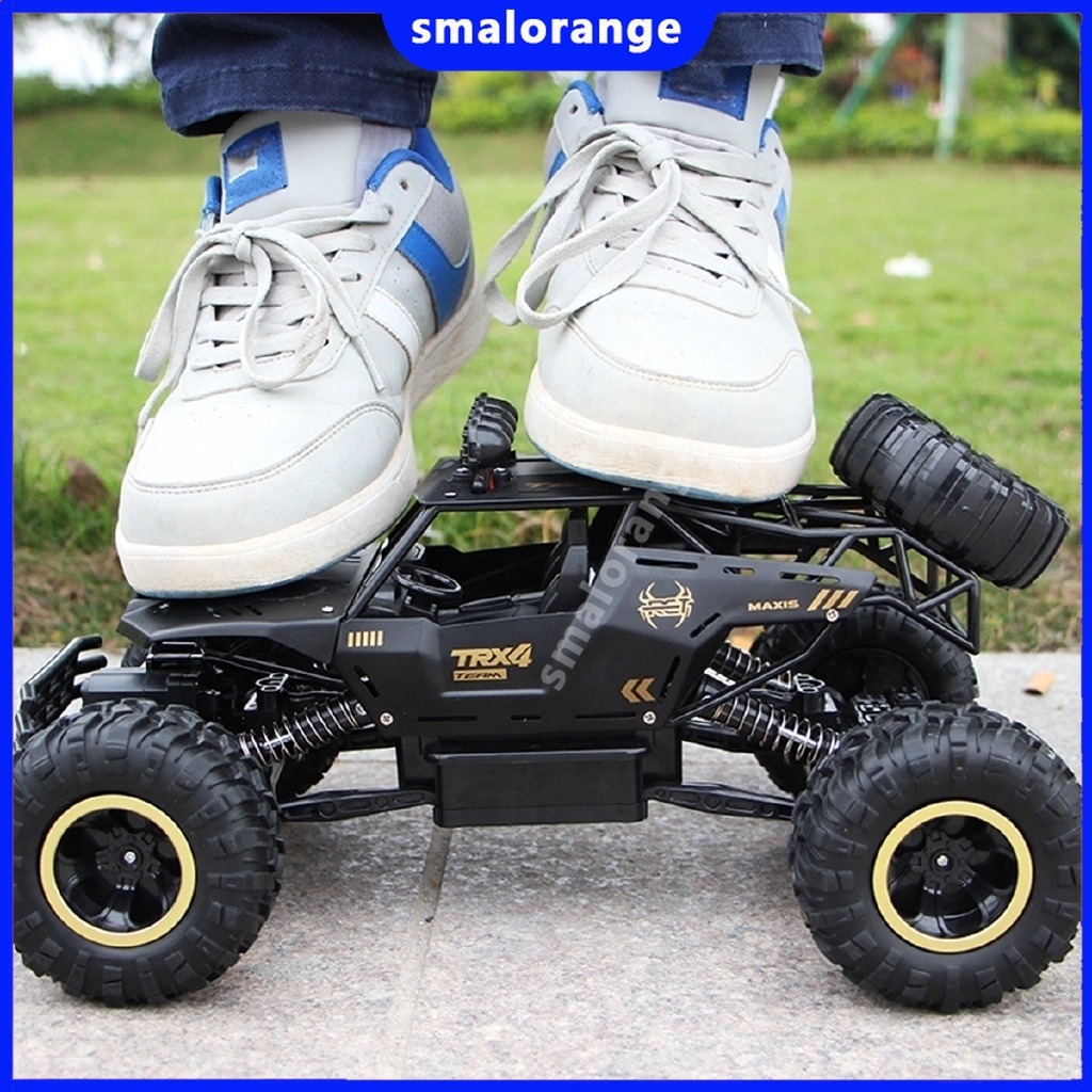 Xe địa hình điều khiển từ xa Rock Crawler tỉ lệ 1:12 4WD có kèm phụ kiện