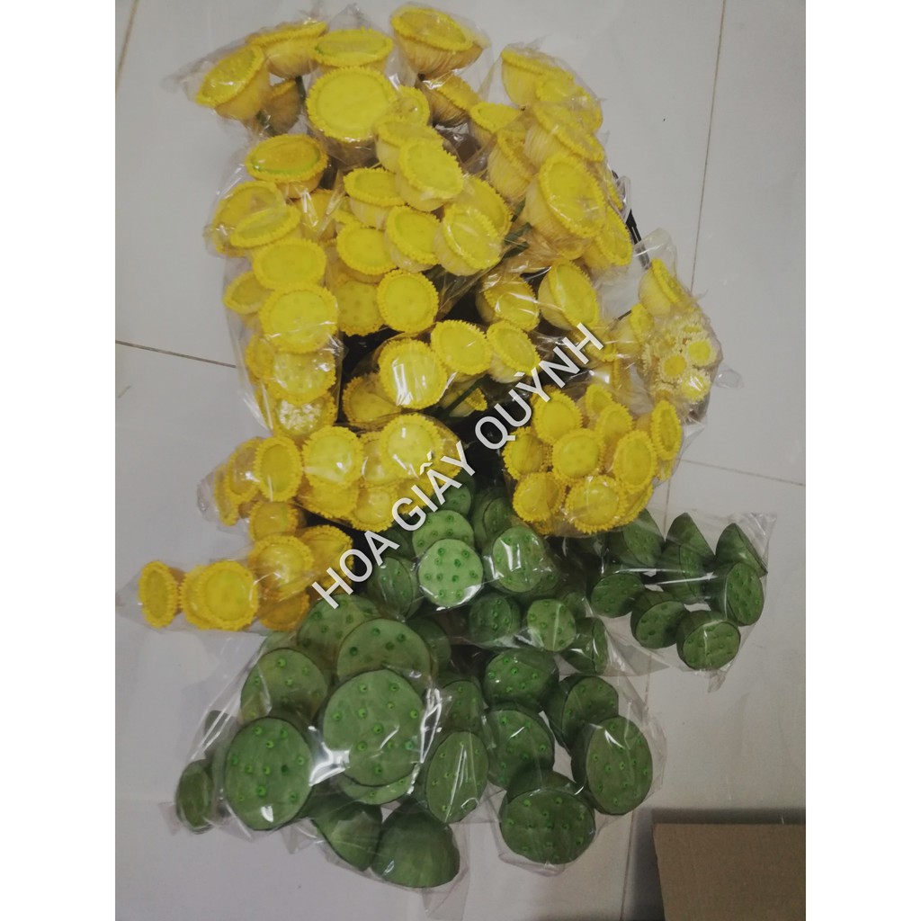 NHỤY SEN, GƯƠNG SEN LÀM HOA SEN