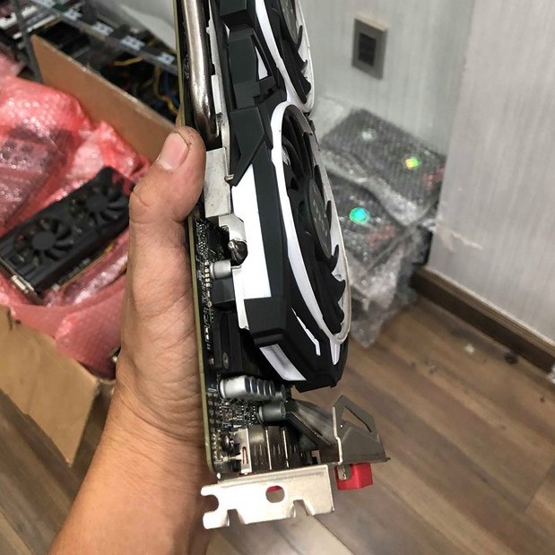 [Mã ELMSHX03 hoàn 6% xu đơn 2TR] Card Màn Hình VGA MSI RX570 Armor 4GB Cũ Bảo hành 1 Tháng 1 đổi 1 | BigBuy360 - bigbuy360.vn