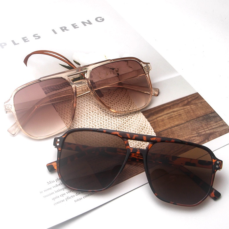 Kính Mát Tròng Hình Học Cho Nam Nữ