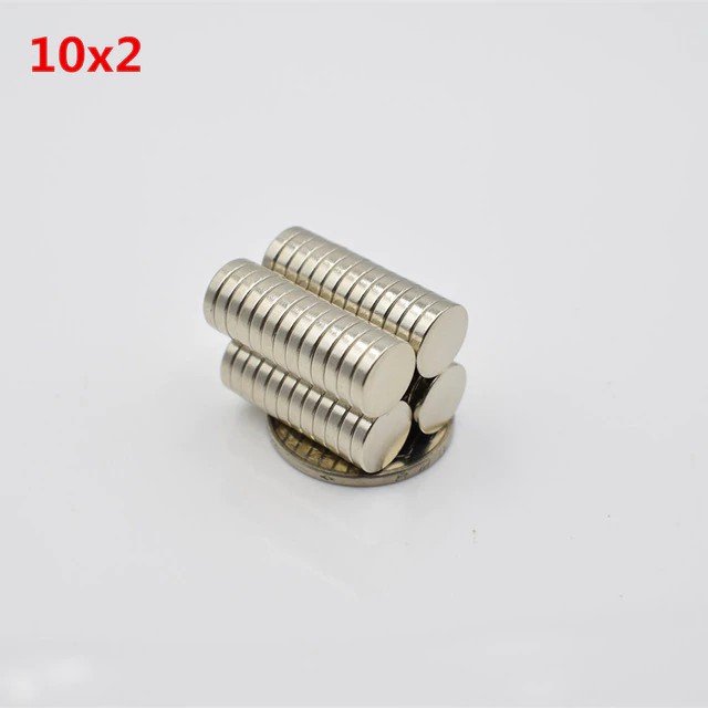 100 viên nam châm viên trắng mỏng 10x2mm- Round magnet 10x2mm, lưu ý nam châm hút mạnh nhưng mỏng.