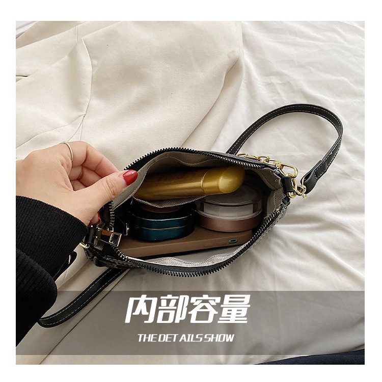 Túi Đeo Vai Dáng Vuông Nhỏ In Họa Tiết Thời Trang Trẻ Trung