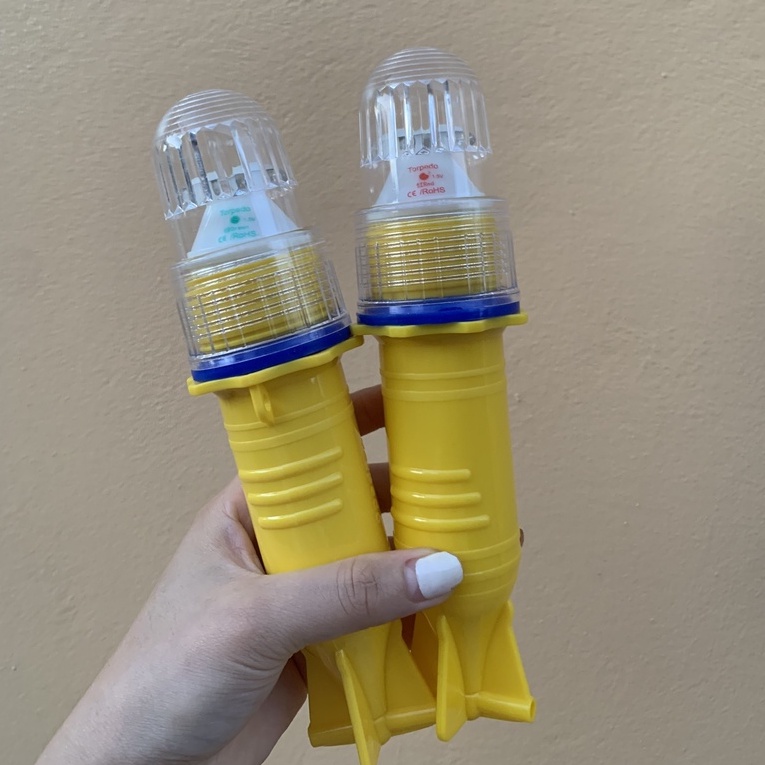 Đèn chớp hỏa tiễn báo hiệu trên biển, đèn nháy cảnh báo, tín hiệu cho công trình, ghe, tàu thuyền đi sông Loại 1 pin