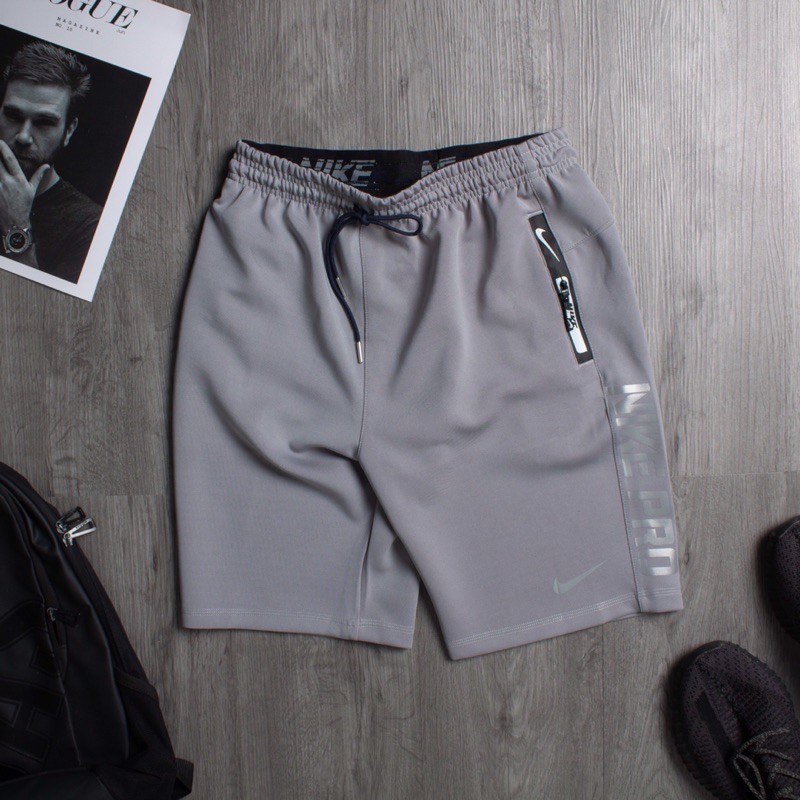 Quần short 3 màu - co giãn tốt, thoải mái, phản quang, cam kết hài lòng 100% | BigBuy360 - bigbuy360.vn