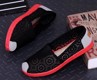 Giày Slip on Ren