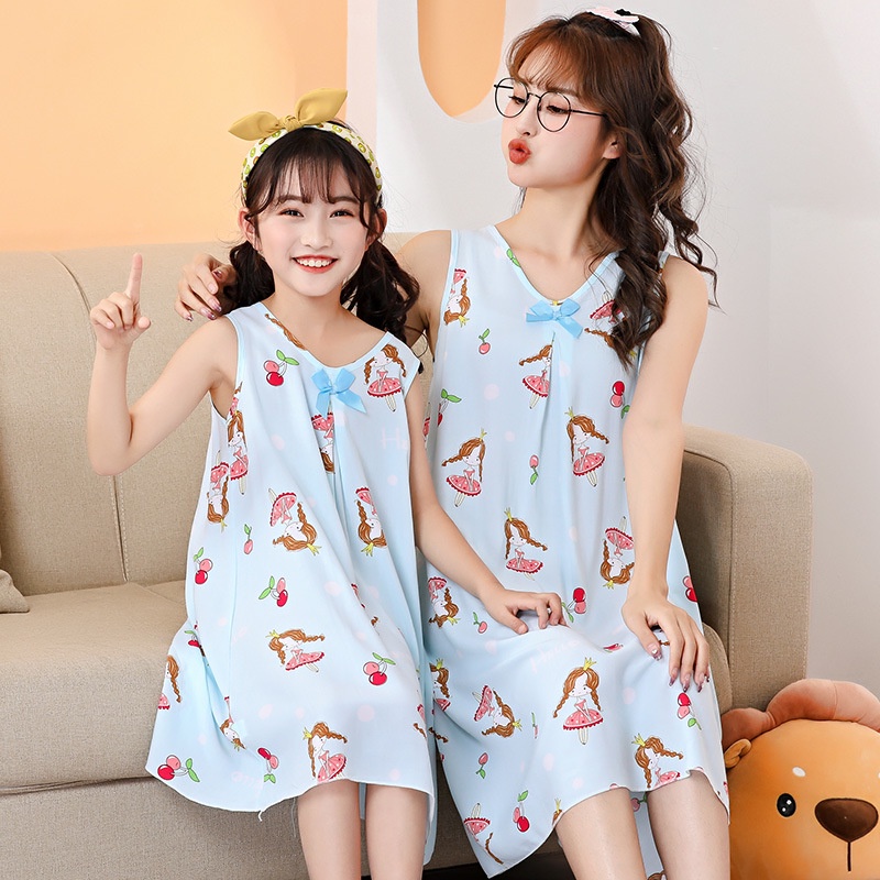 Đầm Dài Không Tay Họa Tiết Hoạt Hình Thoáng Khí Dành Cho Mẹ Và Bé Size 100-xl