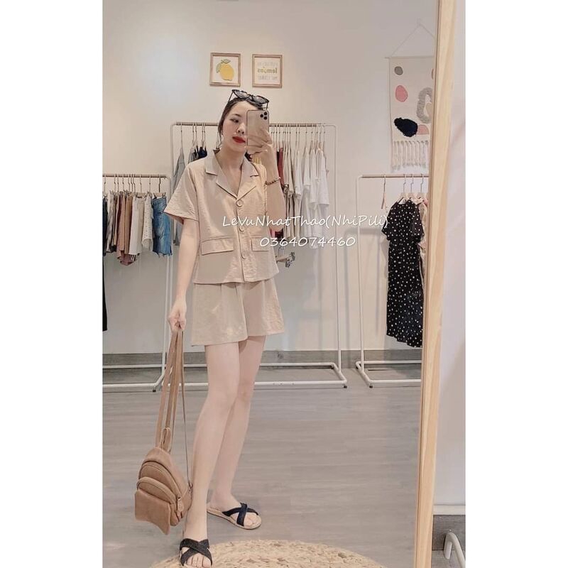 Bộ đũi vest vintage xinhh | BigBuy360 - bigbuy360.vn