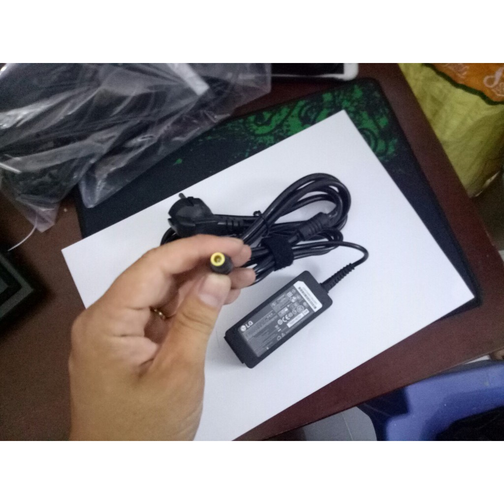 Adapter nguồn màn hình LG 19V 2.1A