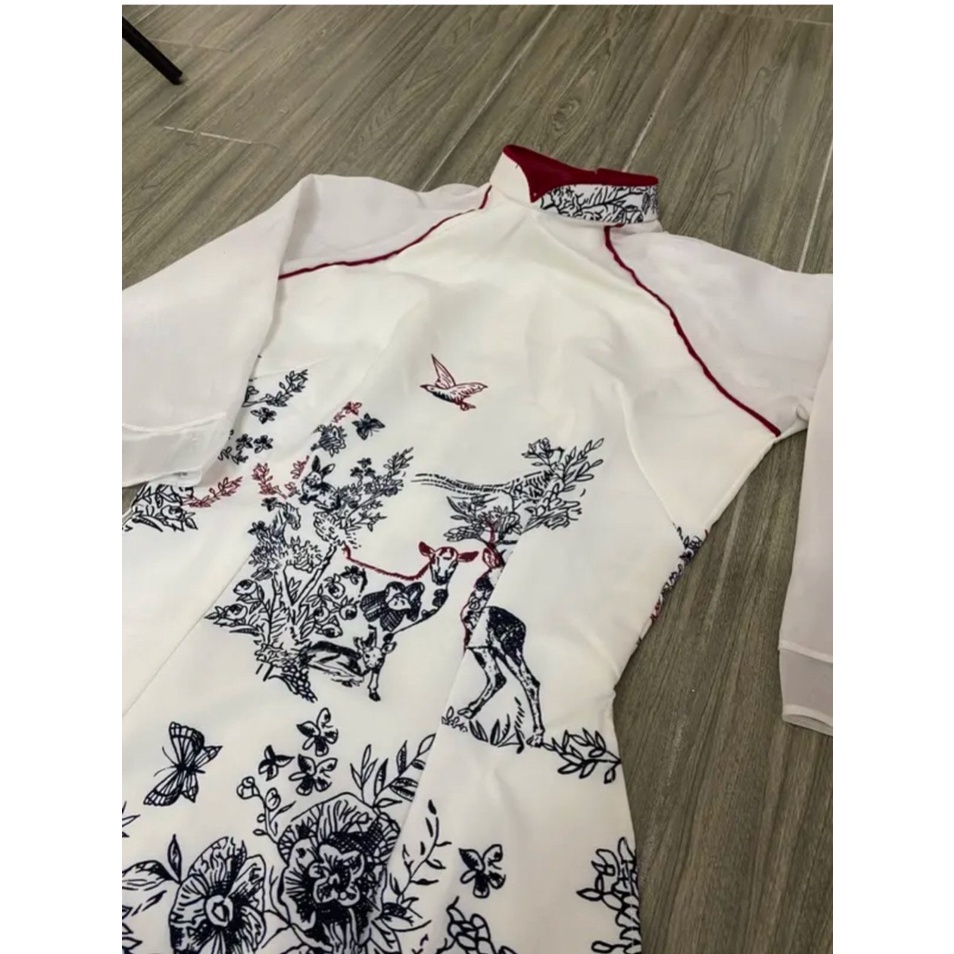 Áo dài cách tân in họa tiết hình hươu siêu hot