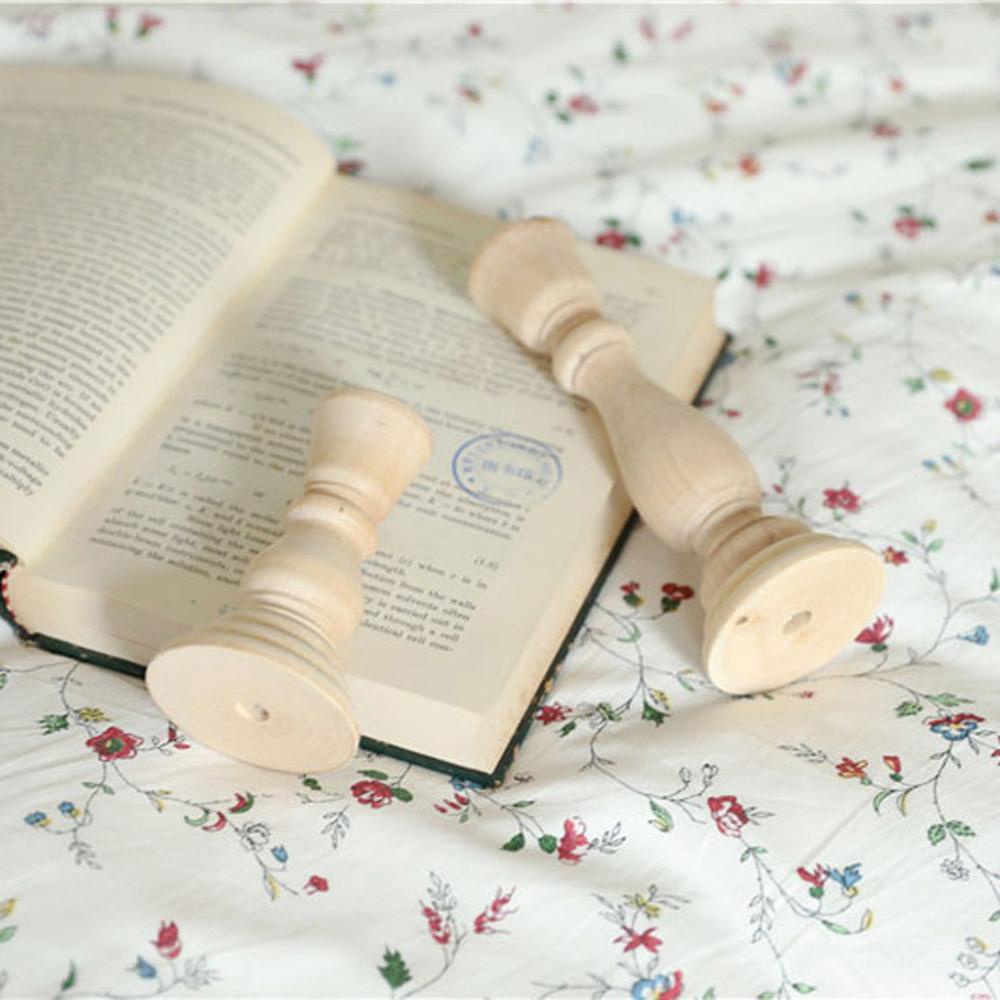 Giá Đỡ Đèn Cầy Bằng Gỗ Kiểu Cổ Điển Độc Đáo Trang Trí Nhà Cửa