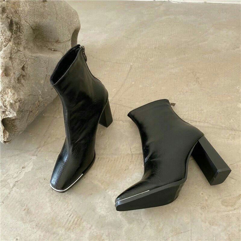 boot gót vuông hộp hoa đào mũi kim loại | BigBuy360 - bigbuy360.vn