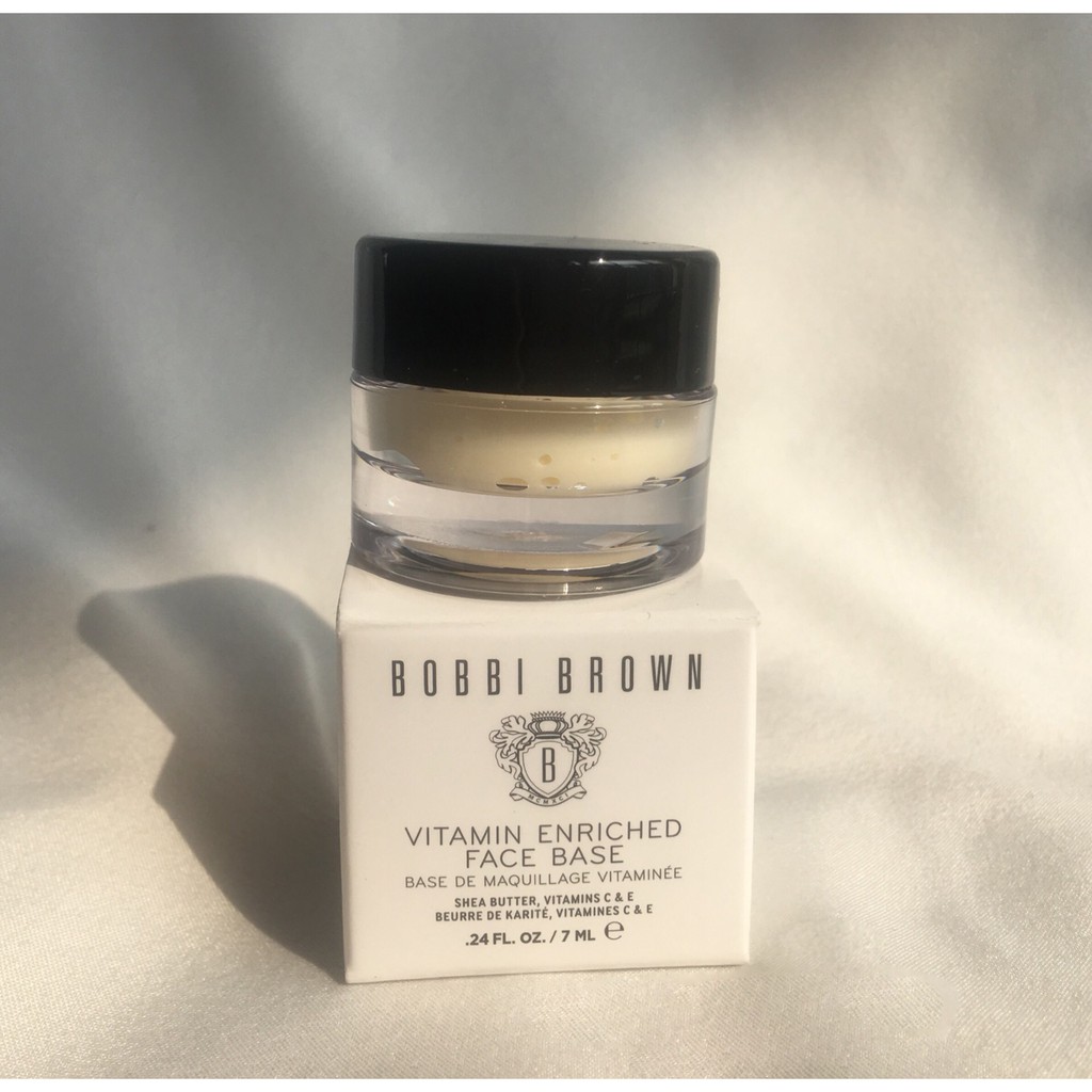 Kem lót Bobbi Brown Vitamin Enriched Face Base