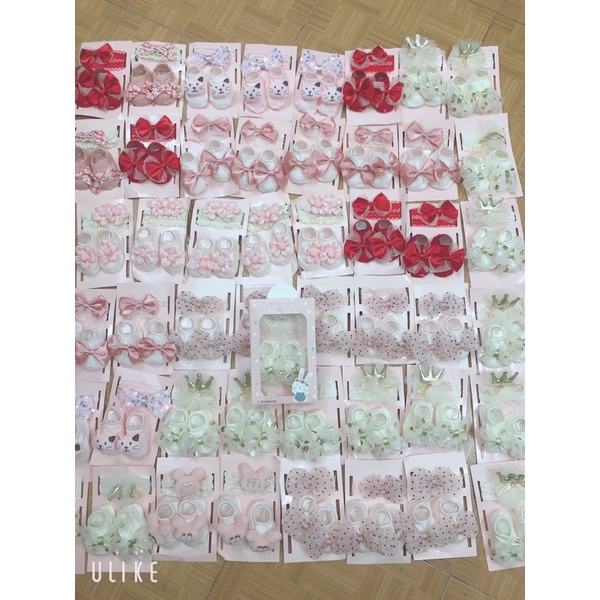 Set tất băng đô tuban cho bé sơ sinh làm món quà đầy tháng cho bé