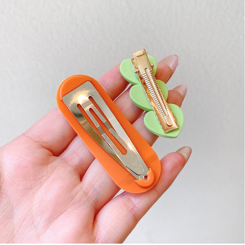 Kẹp tóc trái tim đơn giản màu sắc ngọt ngào phong cách Hàn Quốc cho nữ