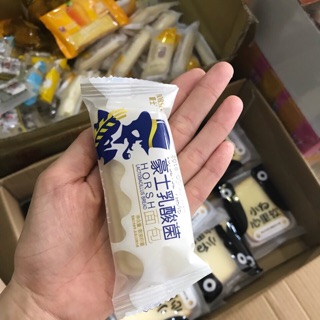 2kg bánh sữa chua nsx:25-10