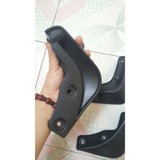 Bộ 4 chắn bùn nhưa dẻo cao cấp xe Kia Morning bản thiếu từ 2012 đến 2019.