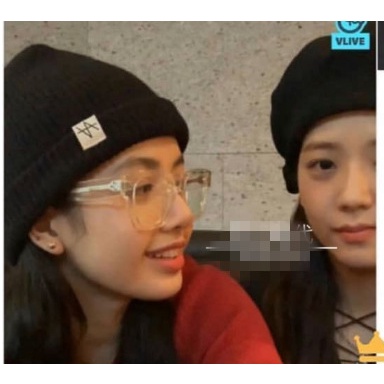 Mũ Len Dệt Kim Phong Cách Kpop Lisa Jennie Thời Thượng