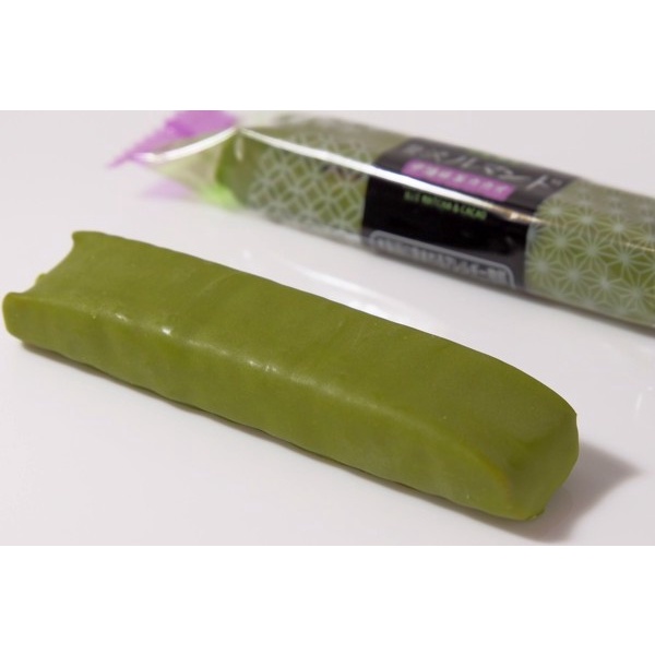 Bánh xốp Bourbon Lumonde 88g vị socola, trà xanh thơm ngon, giòn béo, không chất bảo quản