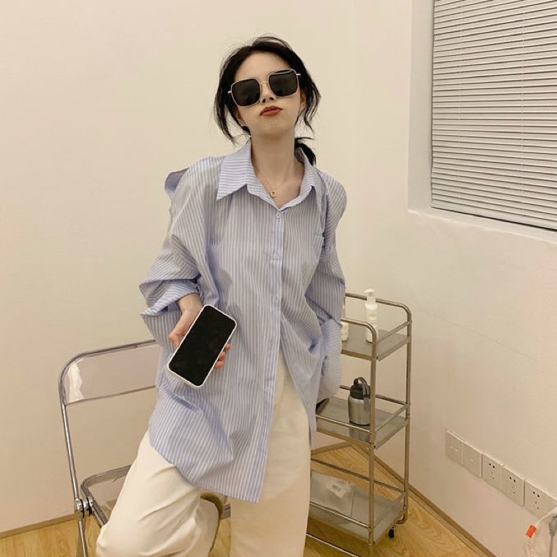 Áo sơ mi kẻ sọc khoét vai siêu xinh