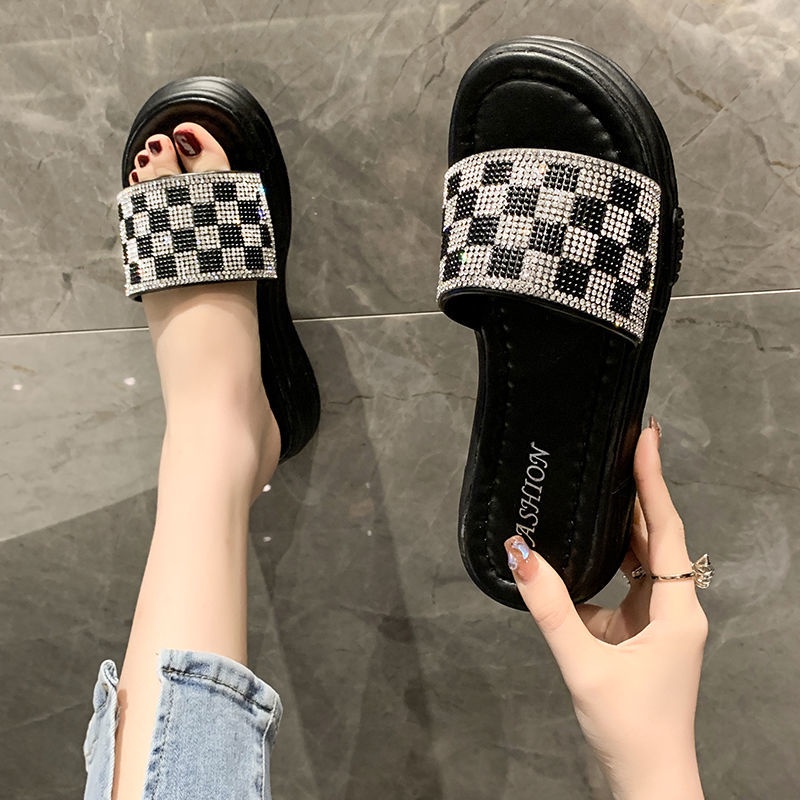 Giày Sandal Đế Mềm Dày Phong Cách Thời Trang Mùa Hè