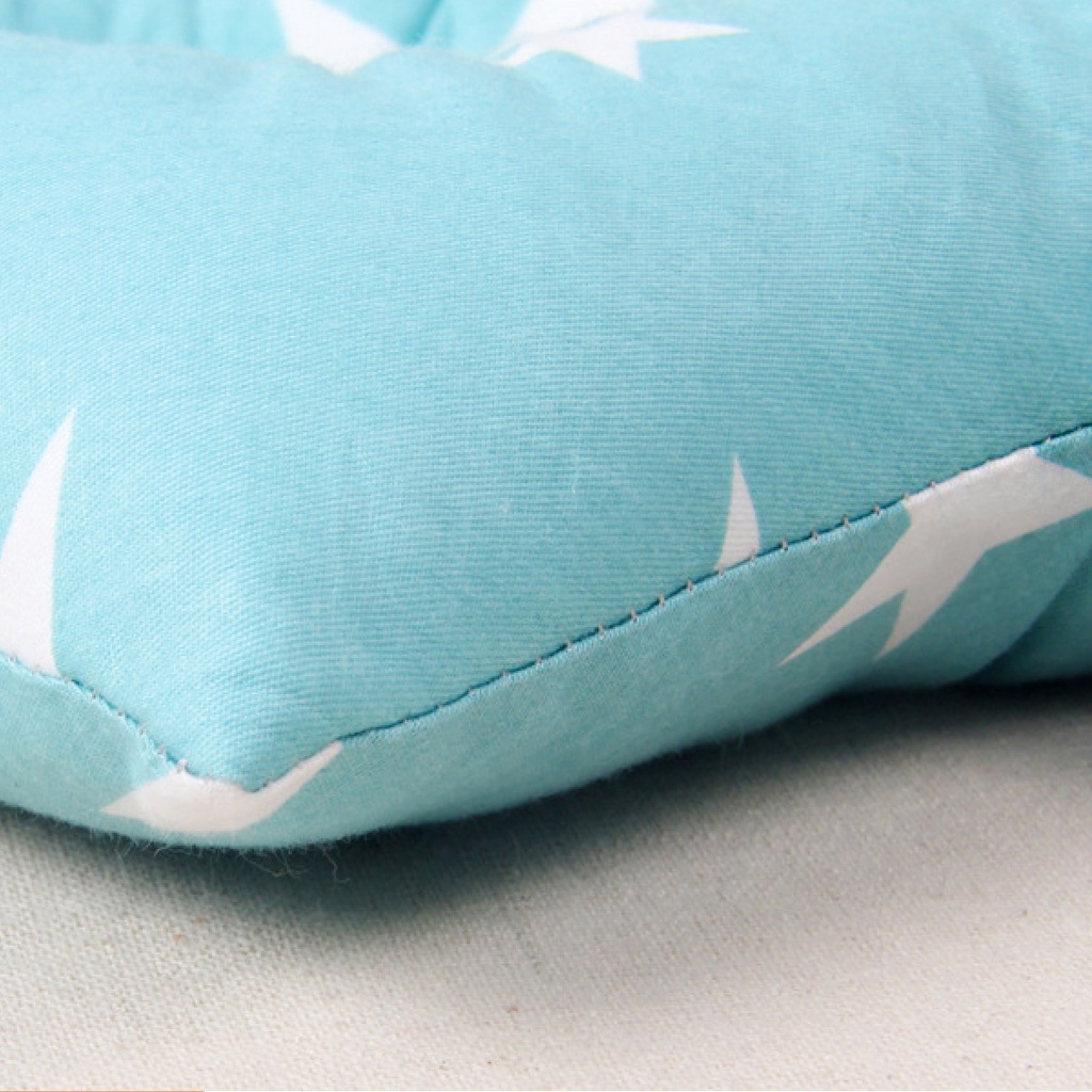 Gối Lõm Cho Trẻ Sơ Sinh Chống Bẹp Đầu Hình Vương Niệm Chất Liệu Cotton Thấm Hút Mồ Hôi Mềm Min Êm Ái