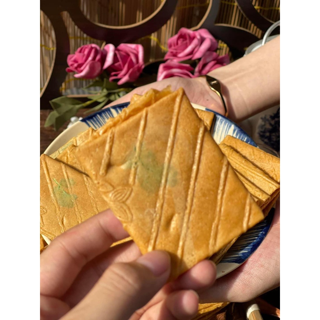 1 Kg  Bánh Kẹp ngò vàng nhân bơ đậu phộng