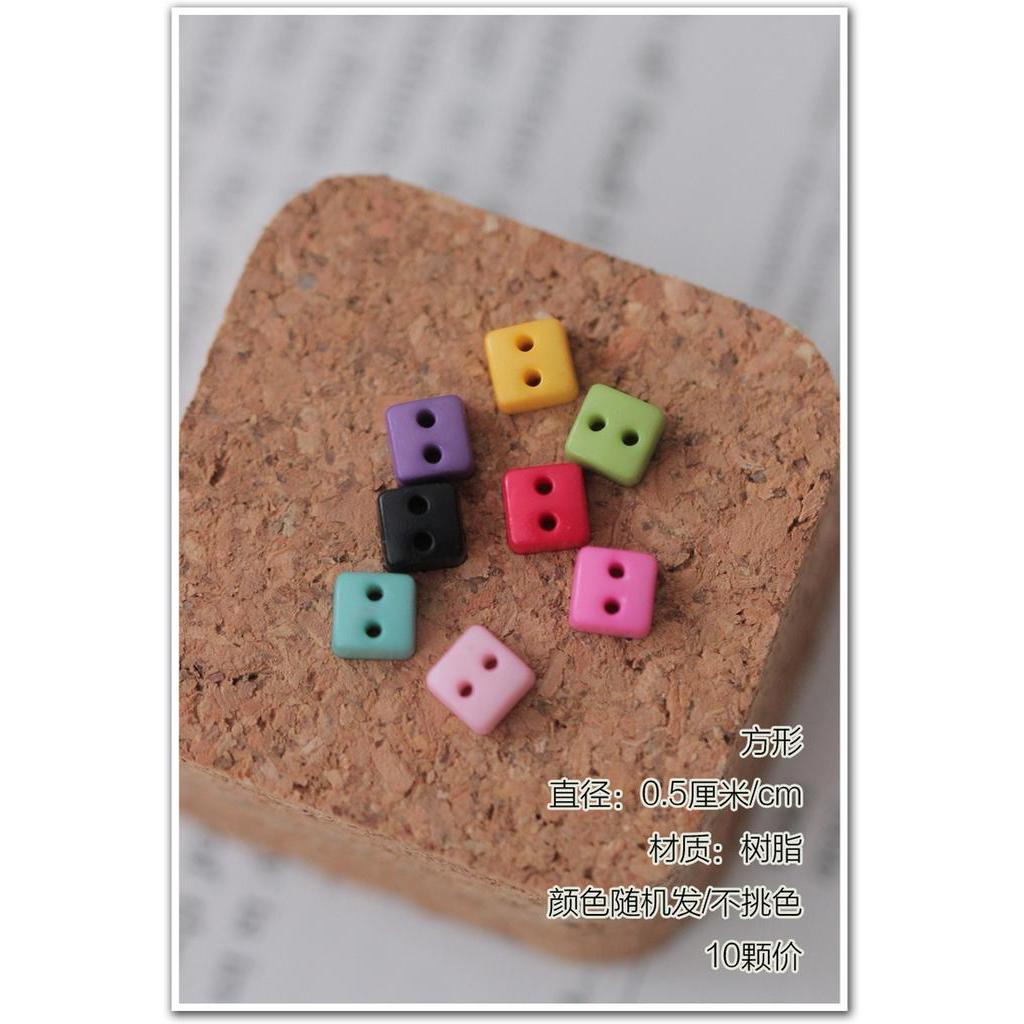 Set 10 Cúc Áo Hình Bông Hoa Nhiều Màu Sắc