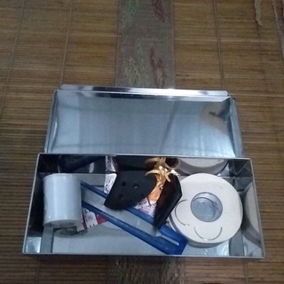 Bộ dụng cụ y tế cho gà 9 trong 1