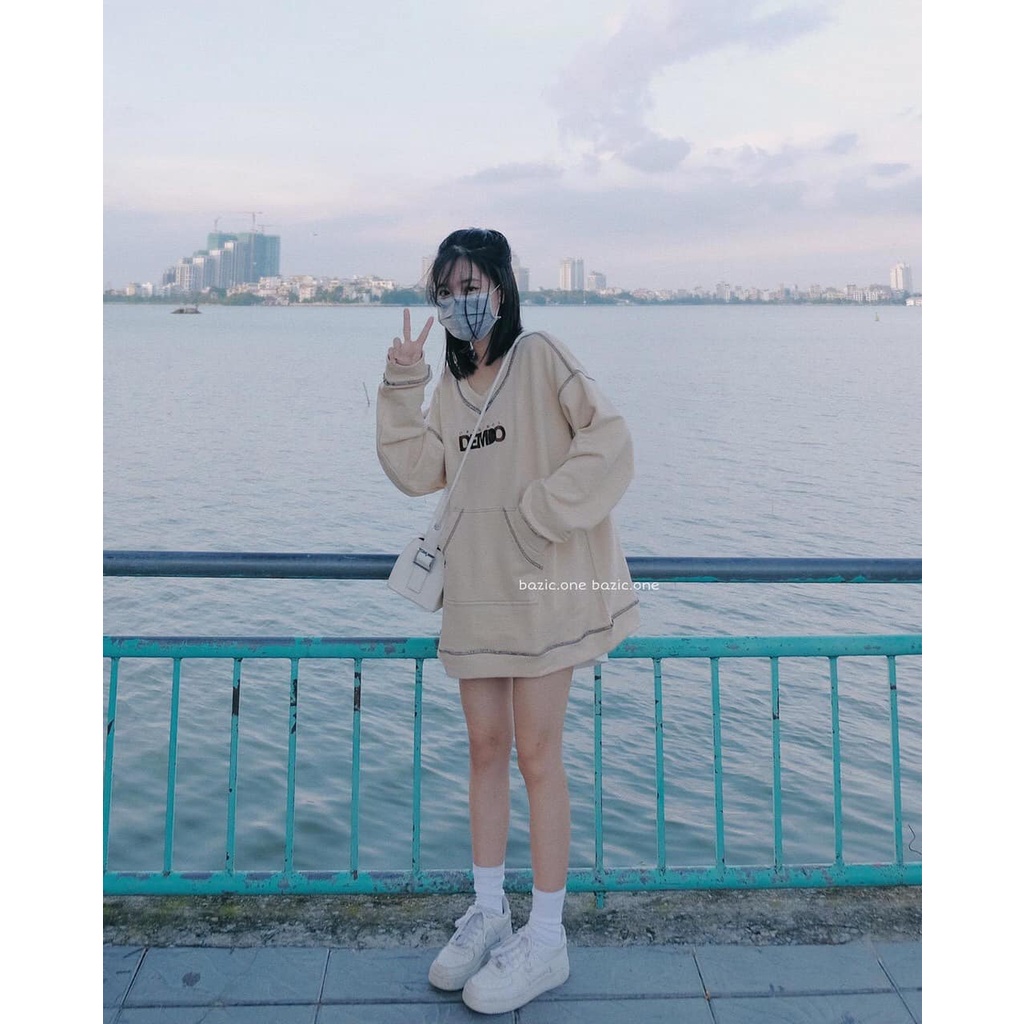 Áo Sweater Nữ Cổ V Thêu DEMCO Viền Chỉ 3 Màu Lựa Chọn Dễ Phối Đồ -Chuu House- CH0096