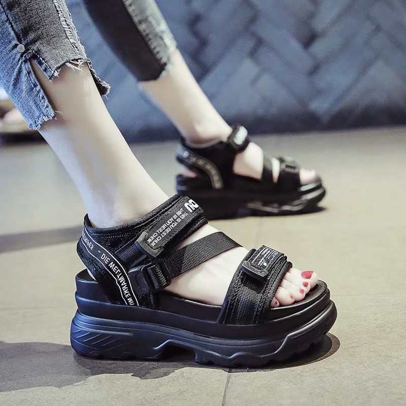 Sandal nữ thời trang Ulzang kiểu dáng đế cao quai RAWM cao cấp 2 màu nữ tính