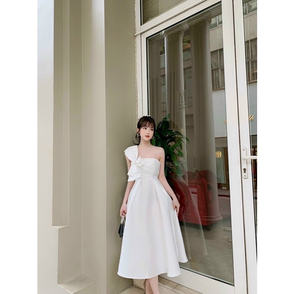 Đầm xoè dự tiệc 1 vai chéo ngực chất lụa taffeta phối nơ 3 cánh siêu xinh - size M/L - MS345V
