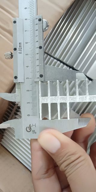 NHÔM TẢN NHIỆT CLASS D 2 VẾ 10*5*3 CM