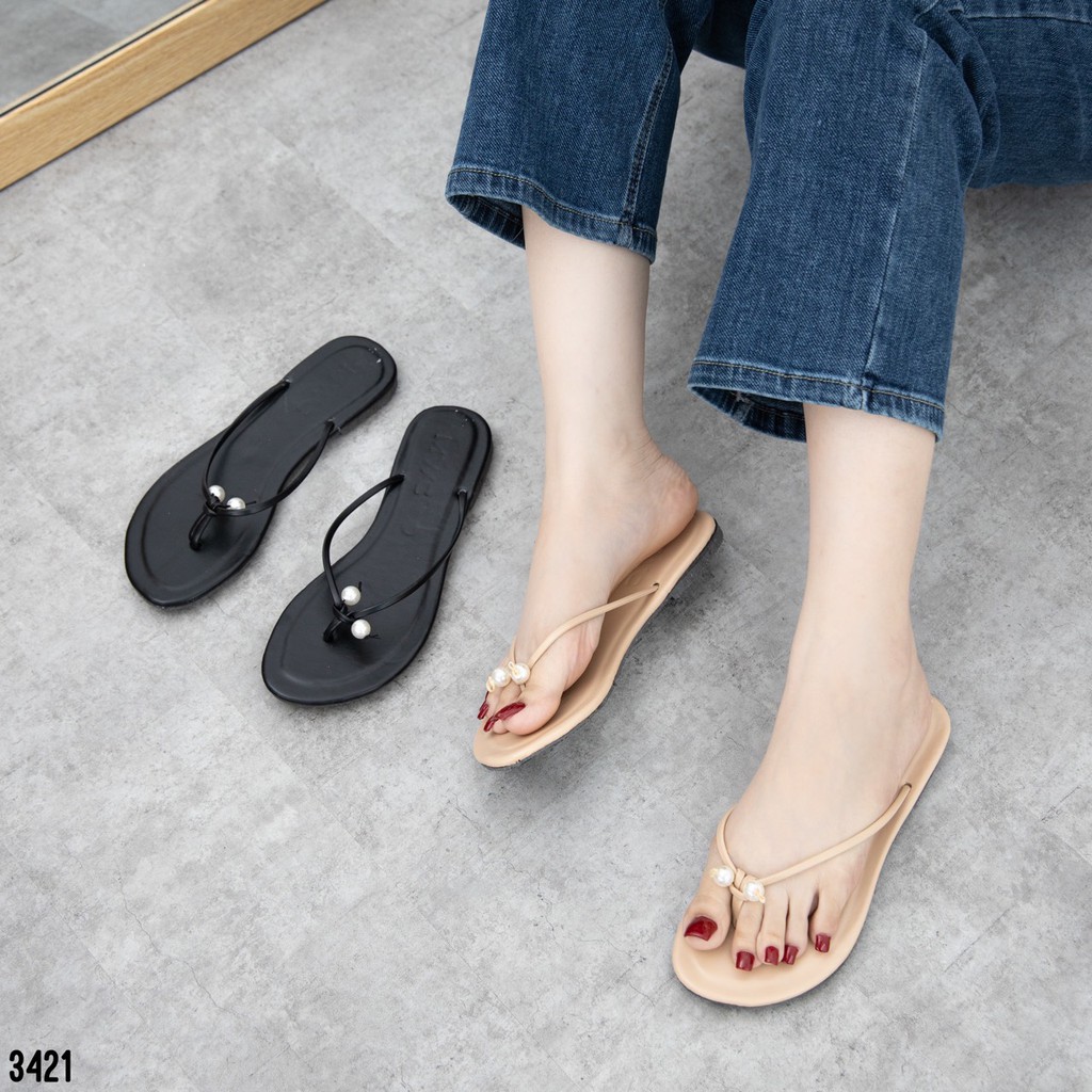 [Mã SKAMFS185M giảm 10% đơn 100K] Dép Nữ MWC Quai Kẹp Đính Hạt Dễ Thương NUDE- 8094