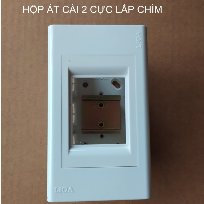 HỘP ATTOMAT LiOA LẮP ( NỔI - CHÌM) DÙNG CHO ÁT CÀI