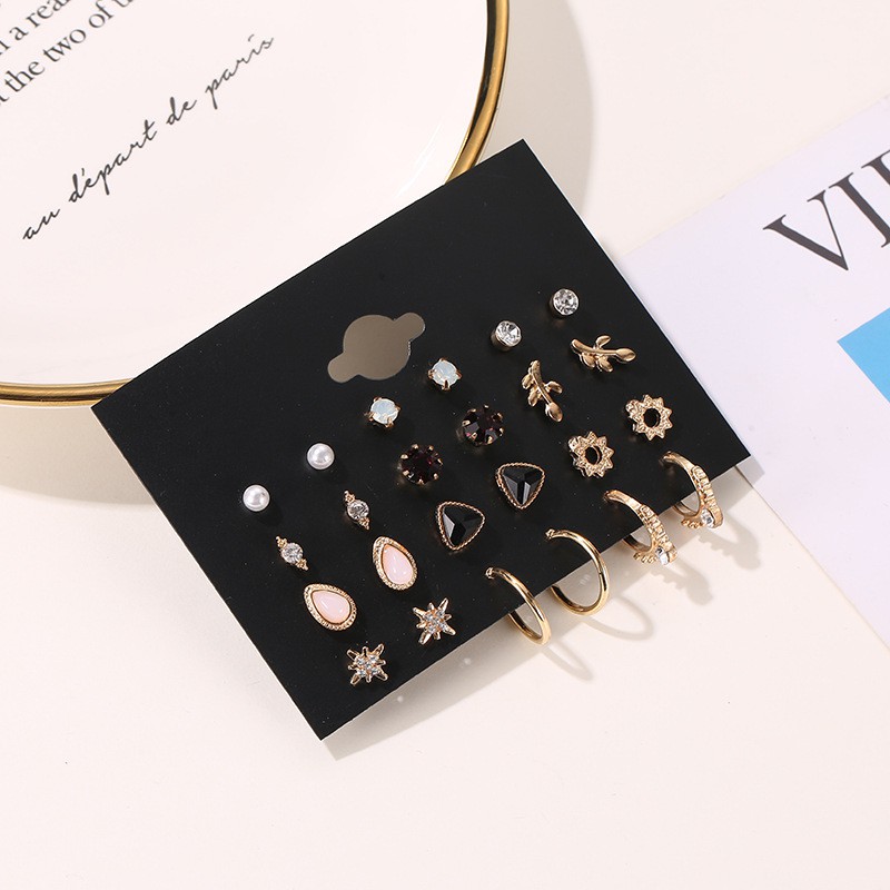 Bộ 12 Bông Tai Hoa Kiểu Dáng Xinh Xắn Cho Nữ