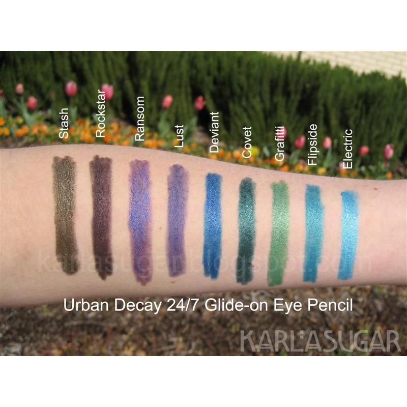 Chì kẻ mắt Urban Decay 24/7 Velvet Glide-On Eye Pencil 1.2g