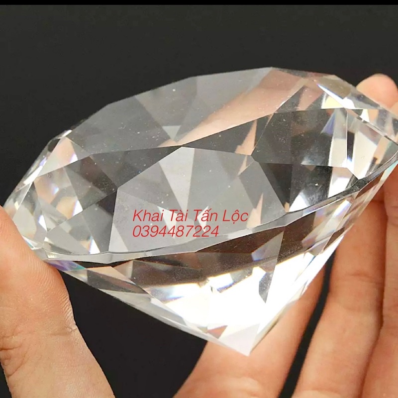 Kim cương pha Lê 8cm kèm đế biểu tượng của thành công và tài Lộc