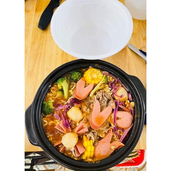 Mì koreno jumbo vị bò cay, vị kim chi - 10gói/lốc