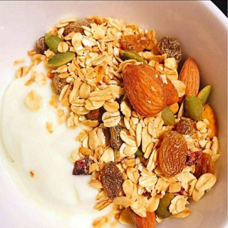 Granola Ăn Kiêng Nhiều Hạt 500g- Ngũ Cốc Ăn Kiêng Không Đường Nguyên Vị (tỷ lệ yến mạch 35%)