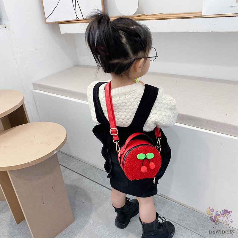 Túi Đeo Chéo Thiết Kế Trang Trí Quả Cherry Nhồi Bông Phong Cách Hàn Quốc Cho Bé