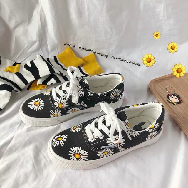 Giày thể thao hoa cúc Daisy