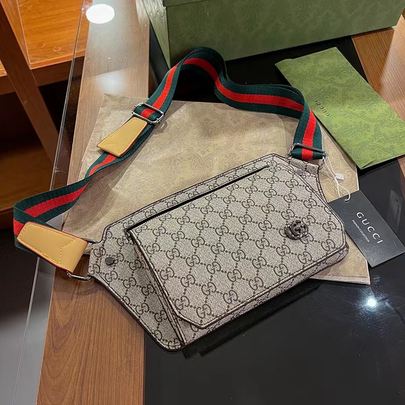 Túi Da Đeo Chéo Ngực Thiết Kế Mới Trẻ Trung Cho Nam