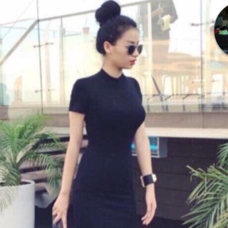 Đầm body đen tay con
