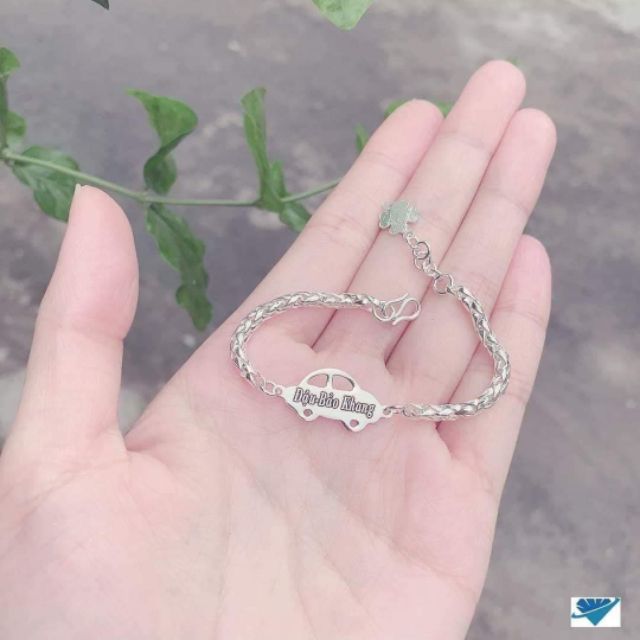 Lắc tay bạc khắc tên cho bé