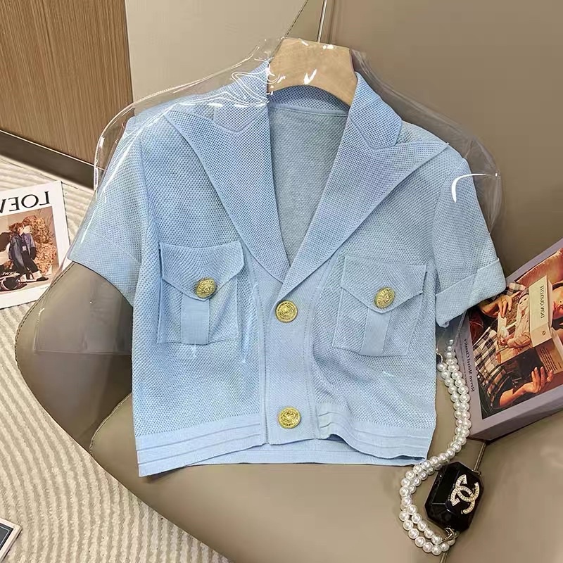 Áo len dệt kim kiểu cổ vest dáng croptop