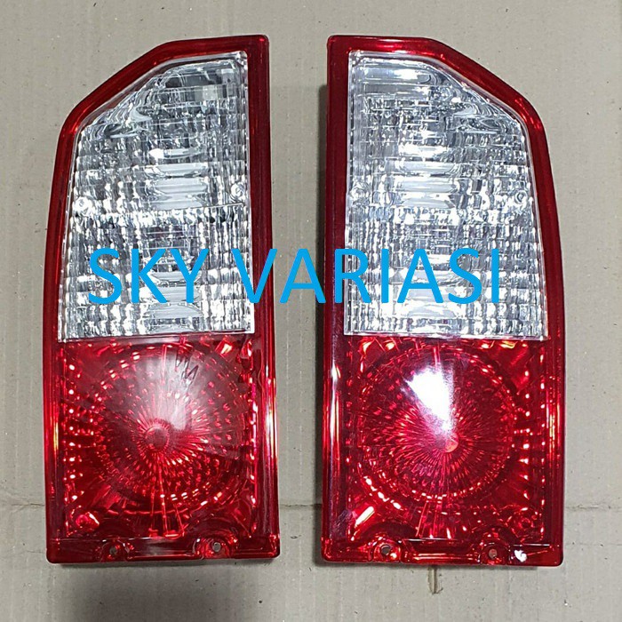 Đèn dừng xe hơi đính pha lê sang trọng