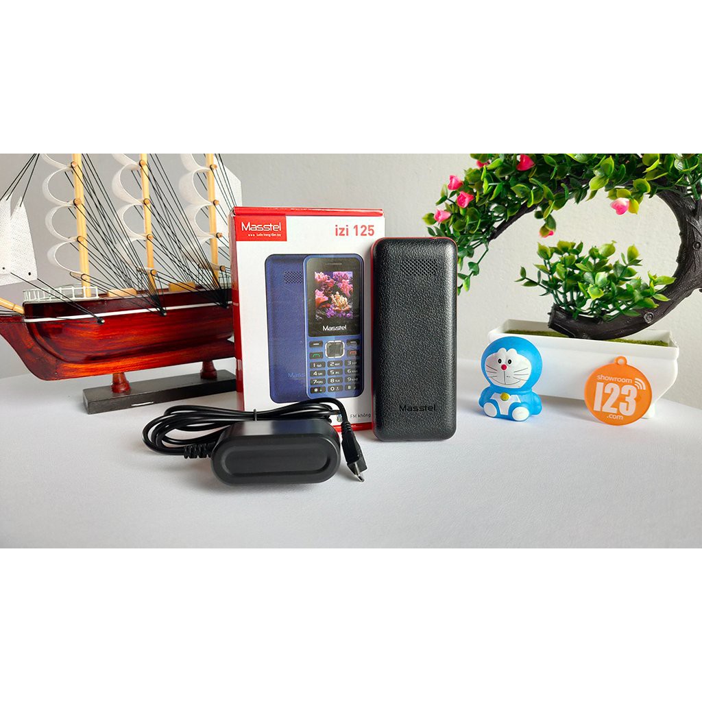 Điện thoại masstel izi 125